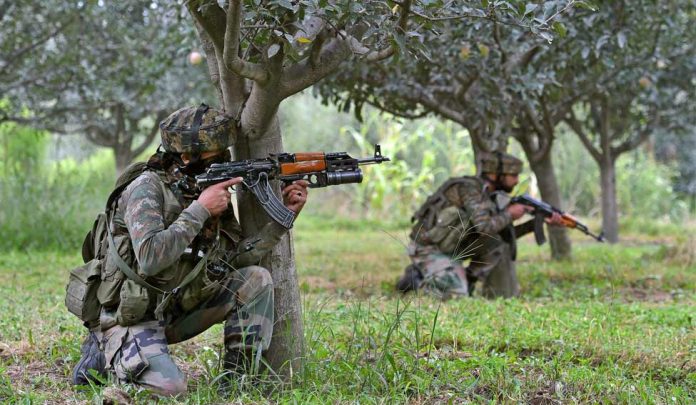kashmir-gun-battle-pti26817
