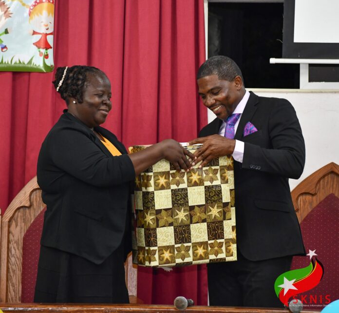 The special service was attended by a number of people, including Prime Minister Dr Terrance Drew, the leaders and directorate of the pre-school, past and present teachers and students, school sponsors, and residents of Conaree village other supporters. The special service was attended by a number of people, including Prime Minister Dr Terrance Drew, the leaders and directorate of the pre-school, past and present teachers and students, school sponsors, and residents of Conaree village other supporters.