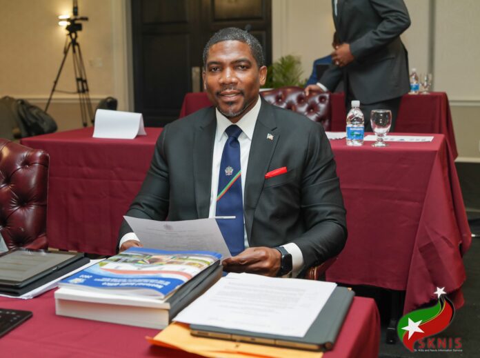 SAMSUNG CSC PM Terrance Drew committs to working on Small Business Development, PC: Facebook