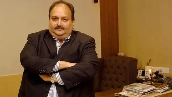 24mehul-choksi1 Mehul Choksi- a fugitive diamantaire is again duping thousands of people for his own benefit.