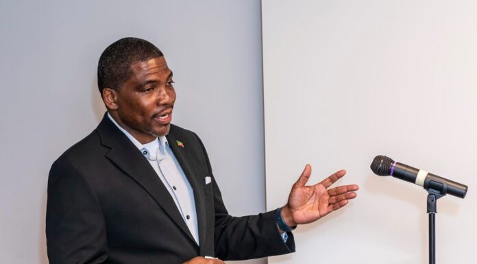 PM Terrance Drew shares delight on interacting with Diaspora members in Washington, Image Courtesy: Facebook