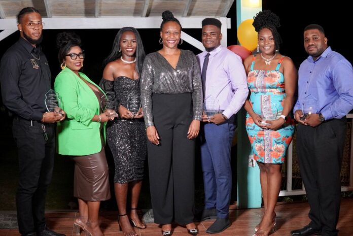 344738582_1035819580734183_7098568911490460440_n Eric Evelyn congratulates winners of St Thomas Youth Excellence Awards, Image Courtesy: Eric Evelyn