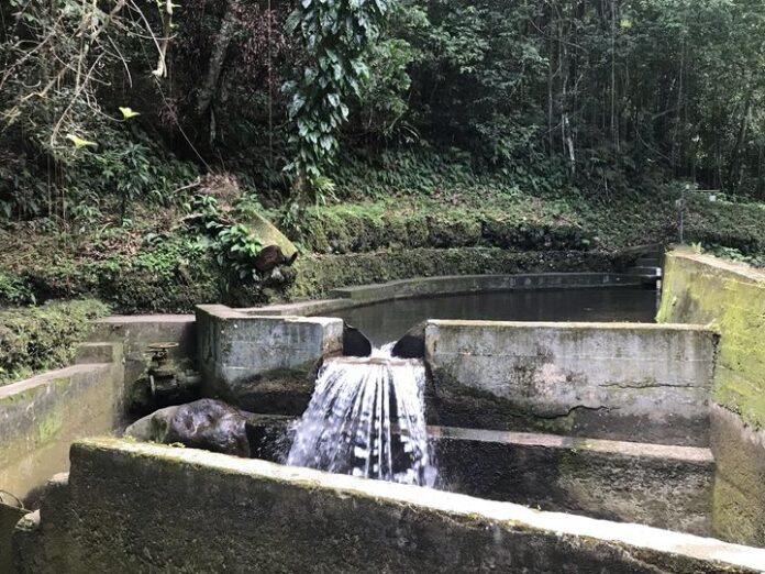 350102107_1286006855639284_4963096153175276710_n PM Terrance Drew appreciates constituents' understanding during water shortage, Image Courtesy: Facebook