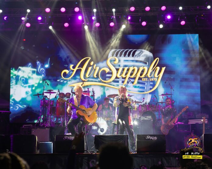 356423053_654621260019522_2945536147389976925_n PM Terrance Drew applauds stakeholders for success of Music Festival