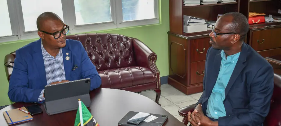 Professor Robinson with Education Minister Hanley, (Credits: St.Kitts and Nevis Information Service - SKNIS, Facebook)