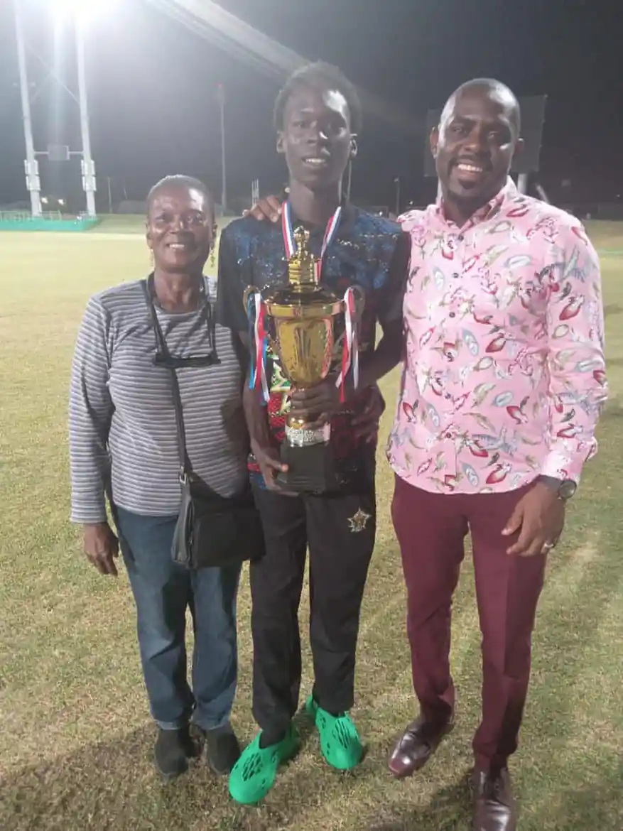 Curdel Crooke with Sports Minister Samal Duggins. (Credits: Samal Duggins, Facebook)