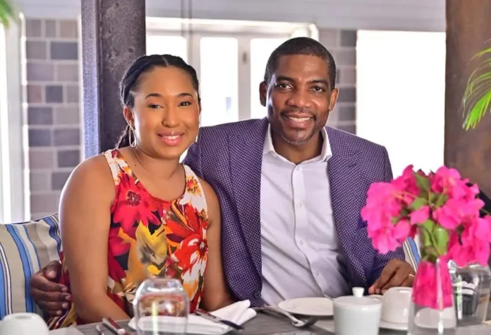 536102756_10161025959561537_1851916278198954642_n PM Terrance Drew and wife to attend Independence Gala in New York, Image: Facebook