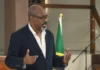Former PS Douglas Wattley accuses PS Martin of "selling out" nurses, Social Media Disagrees