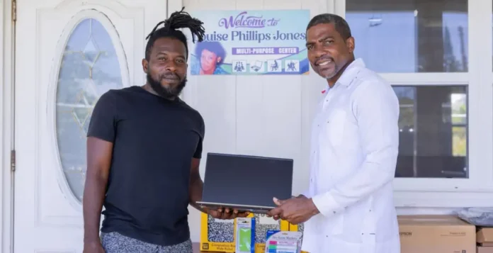 Screenshot_20250831-094934.Facebook PM Terrance Drew donates computers and supplies to Antwan Thompson