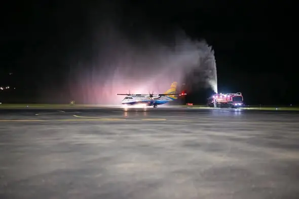 St Kitts and Nevis welcomes inaugural InterCaribbbean flight from San Juan