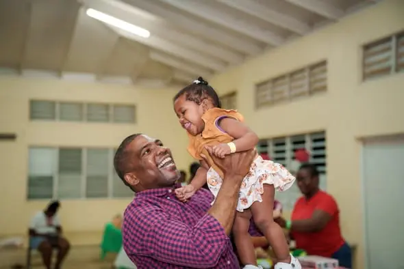 PM Terrance drew celebrates christmas with children in St Peter’s, Cayon, Conaree