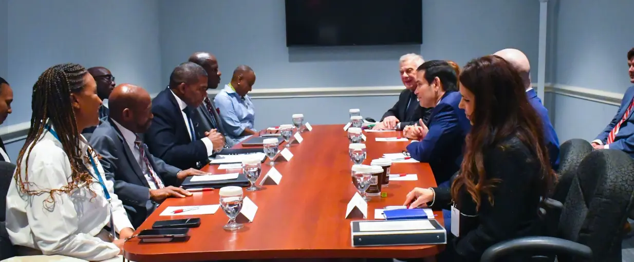 PM Terrance Drew meets US Secretary of State Marco Rubio during CARICOM Summit