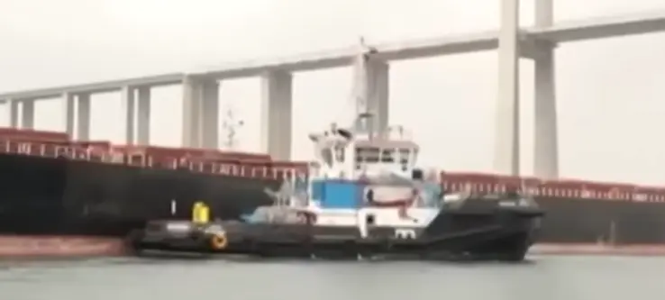 Cargo Vessel with St. Kitts and Nevis flag hijacked Near Somalia