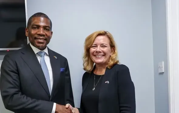 PM Drew Holds Talks with U.S. Chargé d’Affaires in Saint Lucia