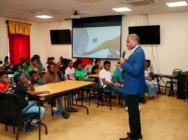 Dr Terrance Drew, Prime Minister of St Kitts and Nevis met with the participants iof the Sound Your Future Summer Camp.